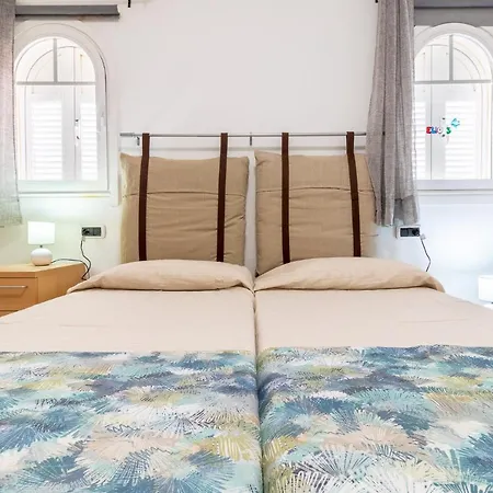 Lejlighed Flatguest + 2 Terraces + 9 Pax + Sea View