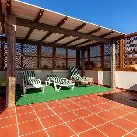 Flatguest + 2 Terraces + 9 Pax + Sea View Lejlighed *